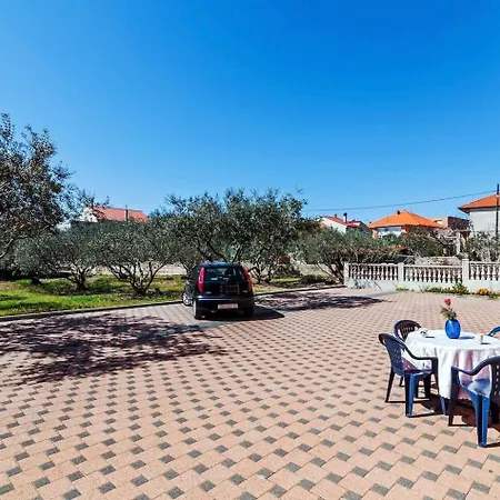 Appartamento Brane *