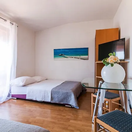 Apartman Brane *