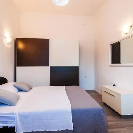 Brane Appartamento Zara