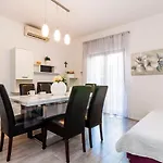 Apartament Brane *